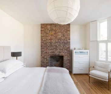 Leighton Gardens - Photo 2