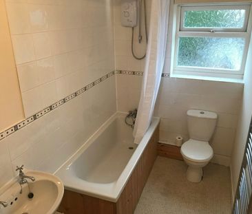 Regent Street, Church Gresley, DE11 - Photo 5