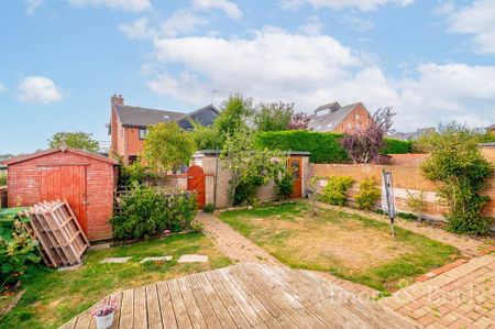 4 bedroom house to rent - Photo 5