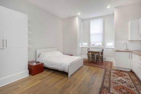 Studio to rent - Photo 2