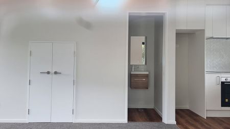 Rent-To-Buy Opportunity: Modern 2BR Townhouse - Photo 3