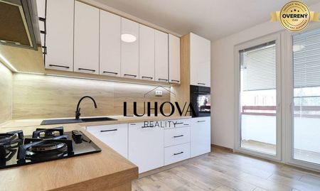 Na PRENÁJOM_slnečný 3-izbový byt v centre mesta - Fotografia 4