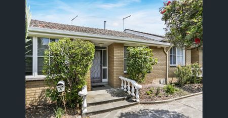 Location Location - Photo 5