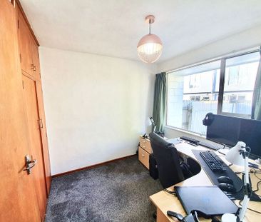 2bed Flat(5mins walk Riccarton Westfield)Sch Zone - Photo 1