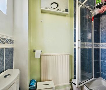 Robin Way, Staines-upon-Thames, Surrey, TW18 4RL - Photo 5