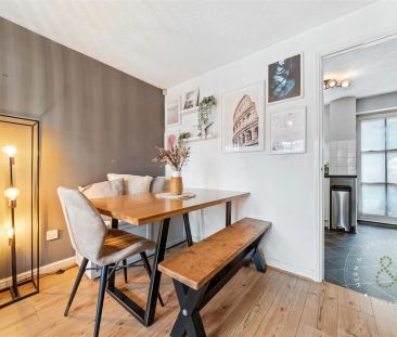 2 Bedroom House - Terraced - Photo 6