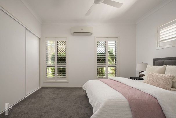 7 Singleton Place, Carseldine QLD 4034 - House For Rent | Domain - Photo 1