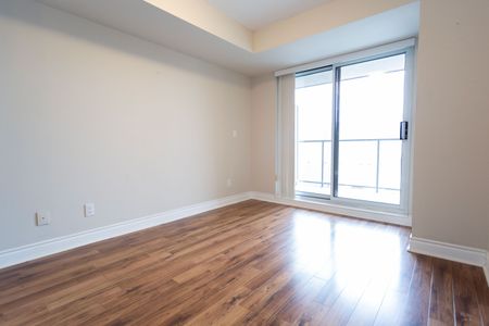 For Lease - 39 Galleria Parkway Unit# 719, Markham, Ontario - Photo 3
