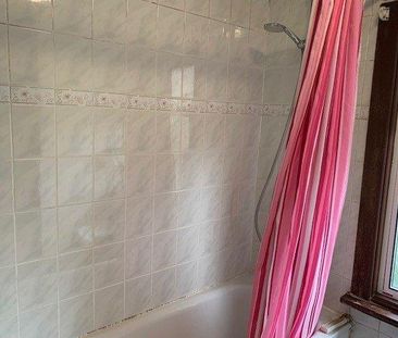 House share to rent - Photo 2