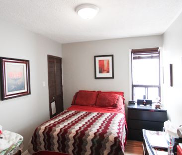 For Lease - 180 Eastwood Road, Toronto, Ontario - Photo 4