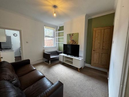 28 Paget Street Loughborough - Photo 2