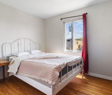 1047 Rue MacDonald, H7W 3C7, H7W 3C7, Laval - Photo 5
