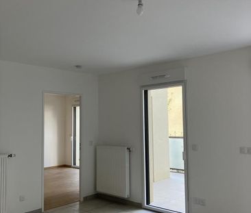 Location Appartement 2 pièces 49m² VILLEFRANCHE SUR SAONE 69400 - Photo 1