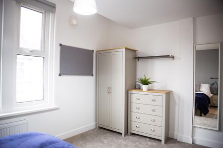 Montgomerie #15 - Photo 3