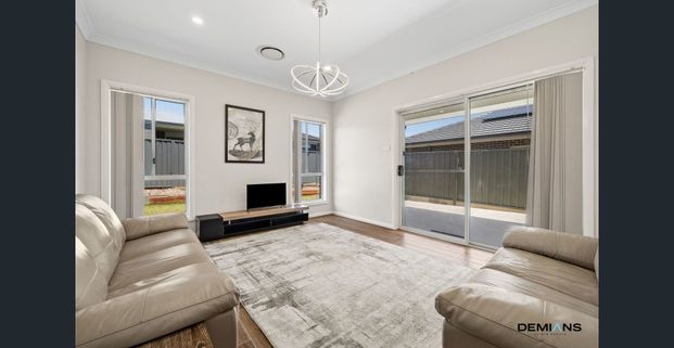 Effortless Modern Living in a Family-Friendly Setting - Photo 1