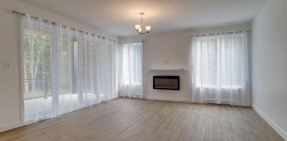 Spacieux 3 1/2 à louer - Dès maintenant - Quartier Équestre - Photo 2