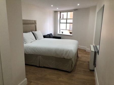 Bourne House - Photo 5