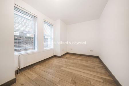 Garratt Terrace, London, SW17 - Photo 5