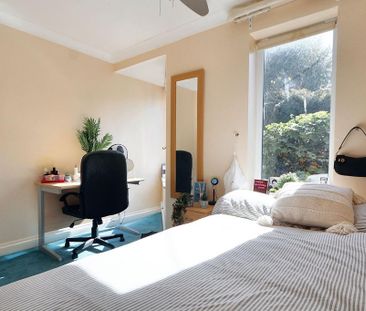 6 bedroom terraced house to rent - Photo 6