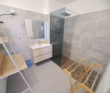 Location Appartement 2 pièces 50m² LA POSSESSION 97419 - Photo 5