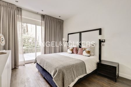 Appartement • Charles Laffitte, Neuilly-sur-Seine - Photo 4