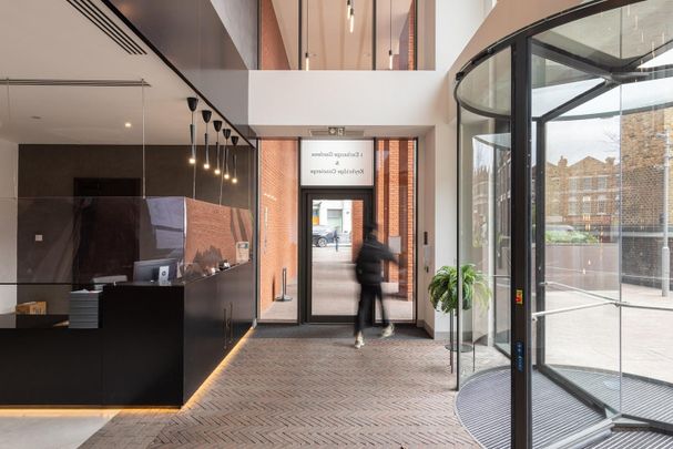 1 Bed Flat, Exchange Gardens, SW8 - Photo 1