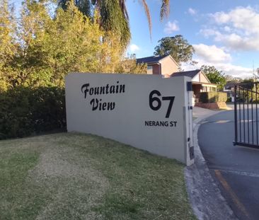 NEW renovated 3 bedroom townhouse - Photo 5