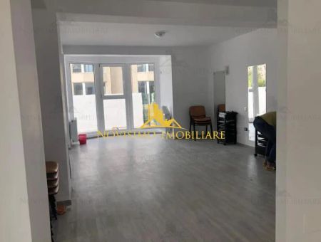 NOVISIMO-IMOBILIARE: VILA DE INCHIRIAT - Fotografie 5
