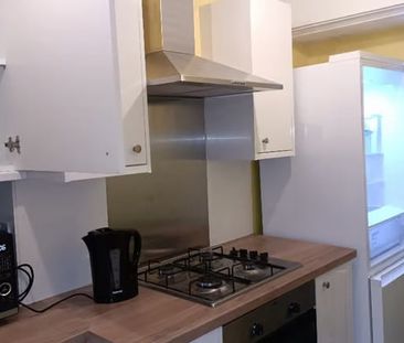 3 Bed Semi-Detached House, Western Gardens, EH12 - Photo 5