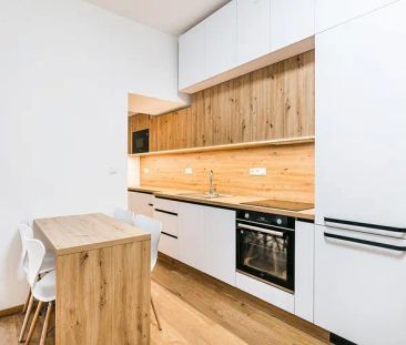 Pronájem vkusně zařízeného bytu 2+kk s terasou o CP 84 m - Photo 6