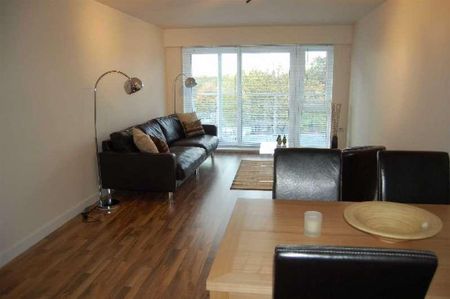 Heritage Ave, Colindale, NW9 - Photo 2