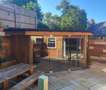 3 bedroom semi-detached house to rent - Photo 6