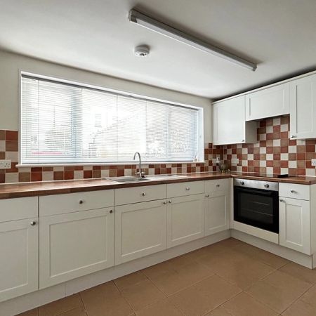 Queen Street, Ramsgate, CT11 9ER, Kent - Photo 4