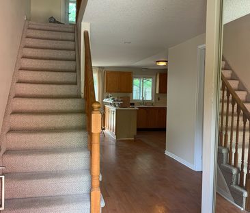 For Lease - 29 Irwin Drive Unit# Upper, Barrie, Ontario - Photo 5