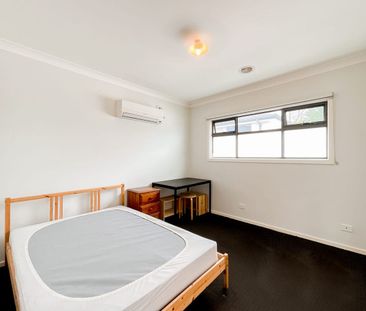 Modern Townhouse in Perfect Location - Photo 2