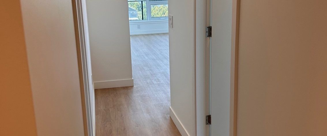 2 BED, 2 BATH DOWNTOWN AT THE NEW ELI, VIEWS + GYM + POOL! - Photo 1