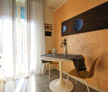 [uso foresteria] elegante quadrivano 80 mq – via v. e. orlando, catania - Photo 1