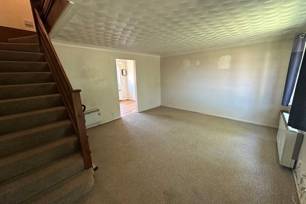 Roebuck Drive - Photo 1