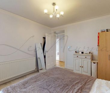 Chapel Street, London, NW1 - Photo 2