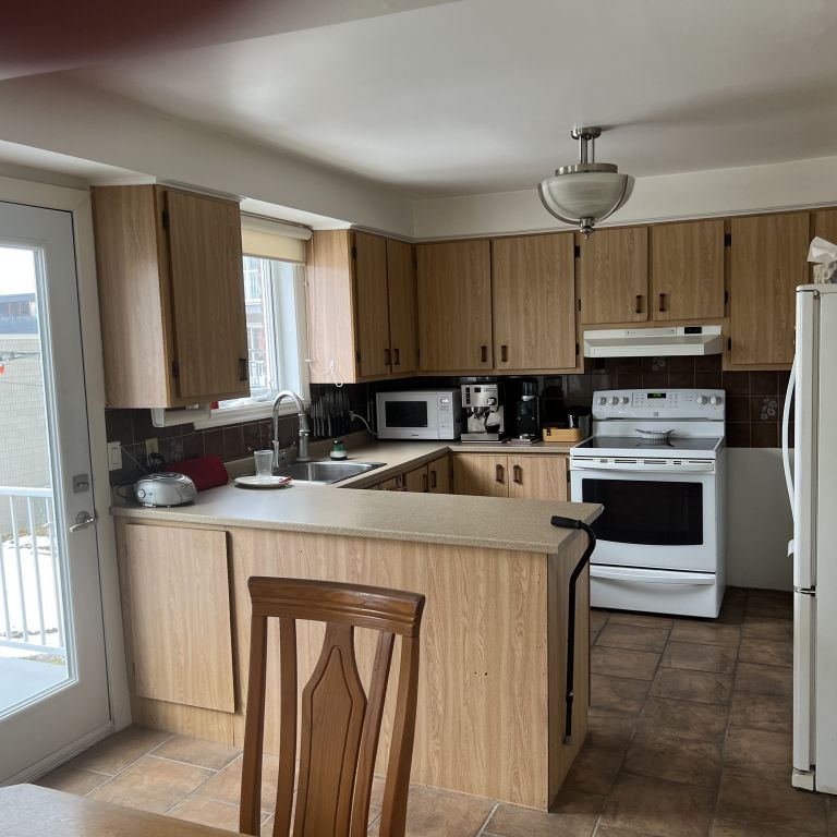 GRAND 4 1/2 À Pointe-aux-Trembles - Photo 1