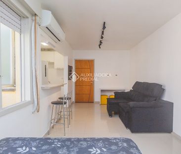 Kitnet com 1 quarto e 44m² para alugar em Vila Ipiranga, Porto Alegre. - Foto 3