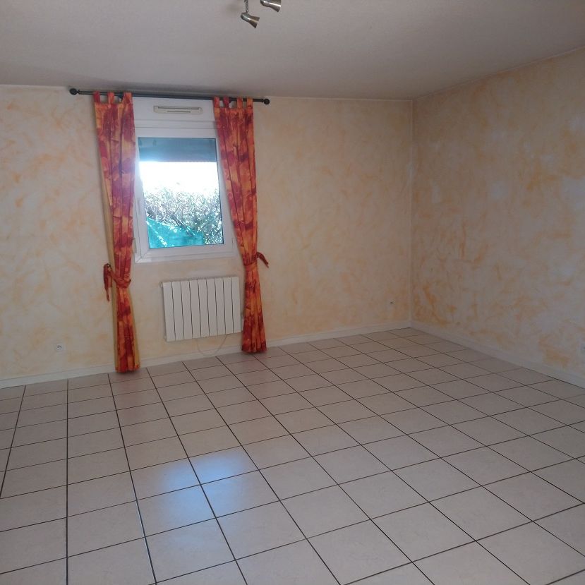 Maison T4 avec garage et jardin. - Photo 1