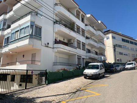 Apartamento T1 renovado para arrendamento sem móveis no Estoril - Photo 3