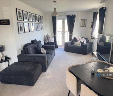 2 bedroom flat to rent - Photo 1