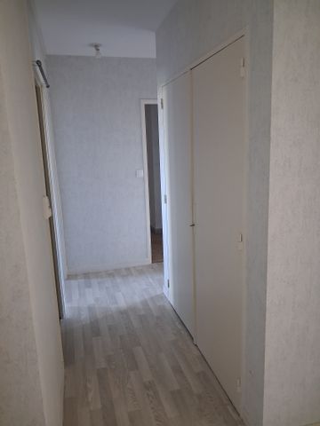 Location - Appartement T3 - 68 m² - Cussey-sur-l'Ognon - Photo 5