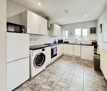 3 bedroom house to rent Imperial Avenue, Southampton, Hampshire, SO15 - Photo 6