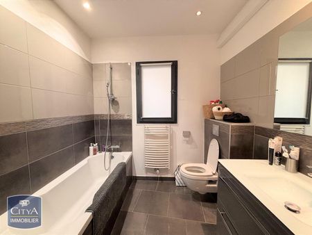 Location Appartement 4 pièces 113m² VILLENEUVE LES AVIGNON 30400 - Photo 5