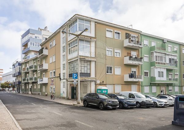 Apartamento T3 em Setúbal