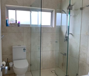 MODERN 2 BEDROOM UNIT - Photo 4