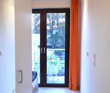 Stilvoll zu Hause: Charmante Wohnung mit Balkon - Video Online - Photo 6